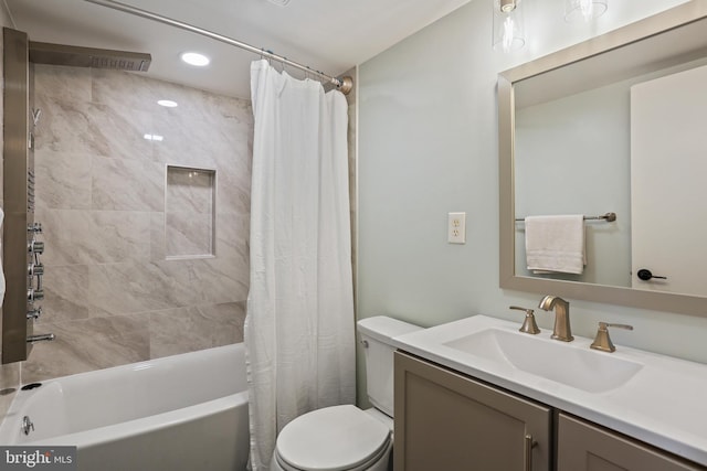full bathroom with toilet, vanity, shower / tub combo with curtain, and recessed lighting