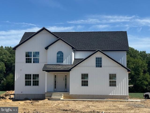 661 W Evens Rd, Felton, DE 19943 - modern farmhouse with roof with shingles