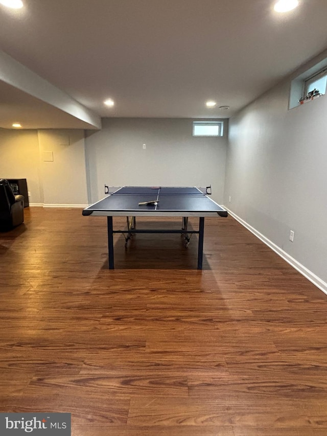 game room featuring recessed lighting, wood finished floors, and baseboards