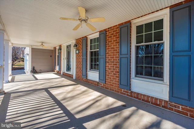 view of patio with a porch and a ceiling fan