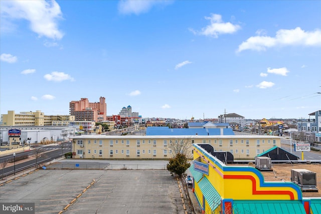 bird's eye view featuring a view of city