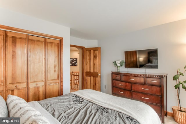 bedroom featuring a closet