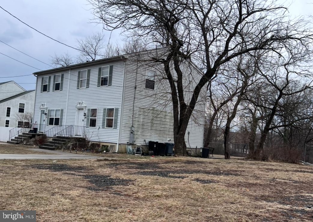 view of property exterior