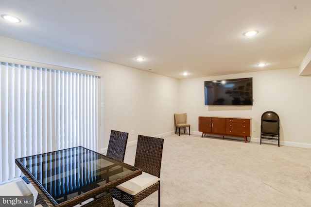 carpeted dining area featuring recessed lighting and baseboards