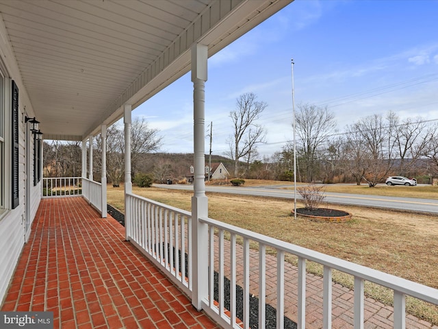 view of patio featuring covered porch