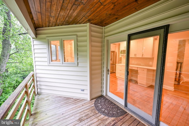 622 Hastings Rd, Baltimore, MD 21286 - view of deck