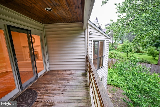 622 Hastings Rd, Baltimore, MD 21286 - view of deck