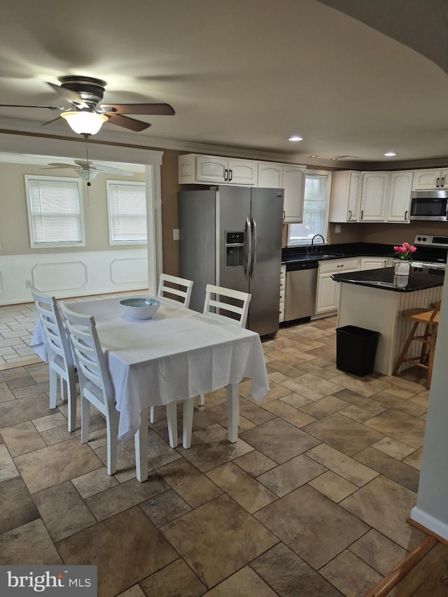 22 Alden Ct, Berlin, MD 21811 - dining space with a ceiling fan and recessed lighting