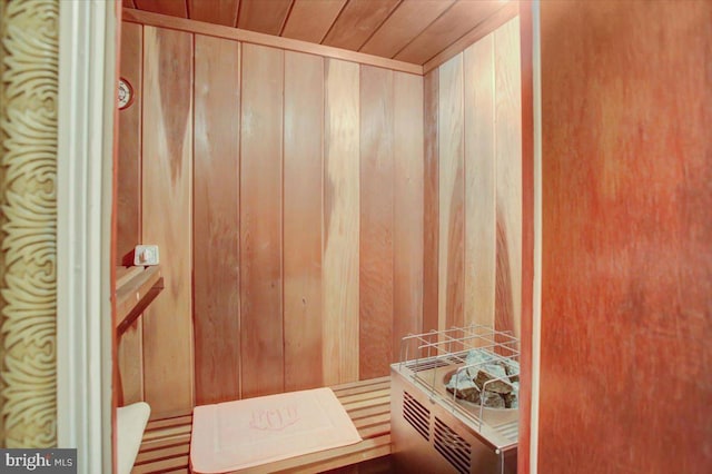 view of sauna / steam room