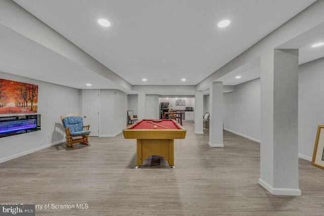 playroom featuring pool table, light wood finished floors, recessed lighting, and baseboards