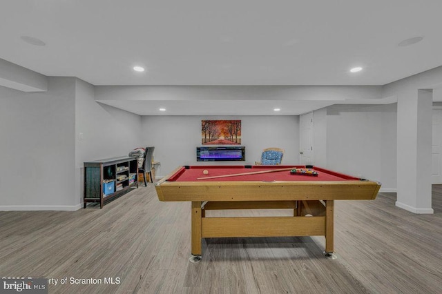 recreation room featuring recessed lighting, billiards, baseboards, and wood finished floors