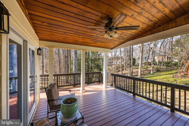 deck with ceiling fan