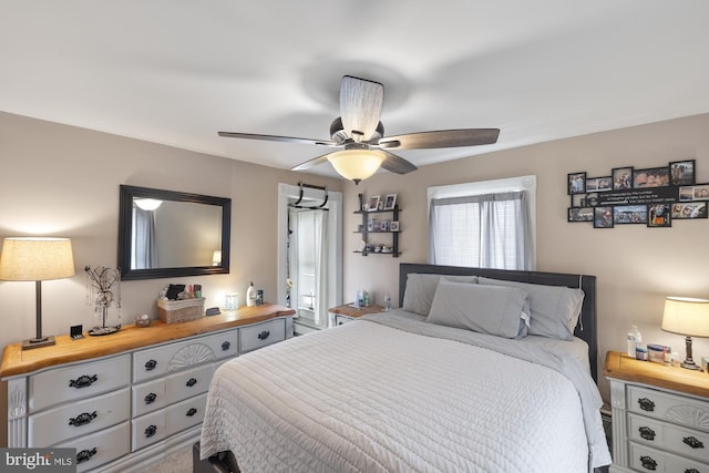 bedroom featuring ceiling fan