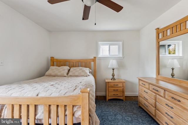 bedroom with ceiling fan