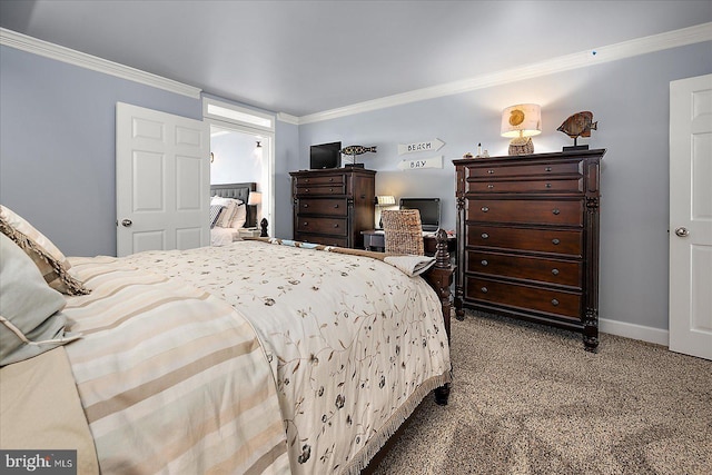 carpeted bedroom featuring baseboards and ornamental molding