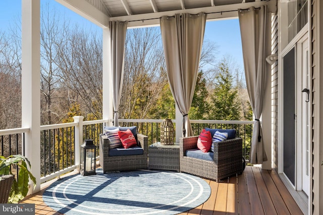 view of sunroom / solarium