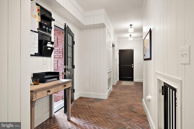617 Indian Ln, Salisbury, MD 21801 - corridor featuring brick flooring and baseboards