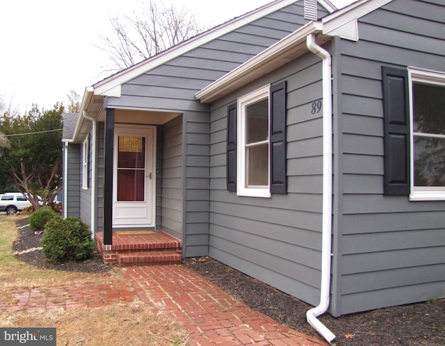 view of property entrance