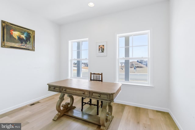 home office featuring recessed lighting, visible vents, baseboards, and light wood finished floors