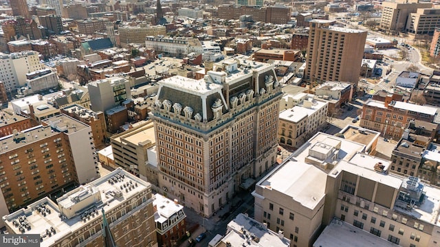 drone / aerial view with a view of city