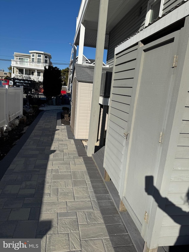 10 W Essex Ave, Harvey Cedars, NJ 08008 - view of patio / terrace