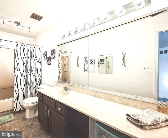 full bathroom with vanity, toilet, visible vents, and shower / tub combo with curtain