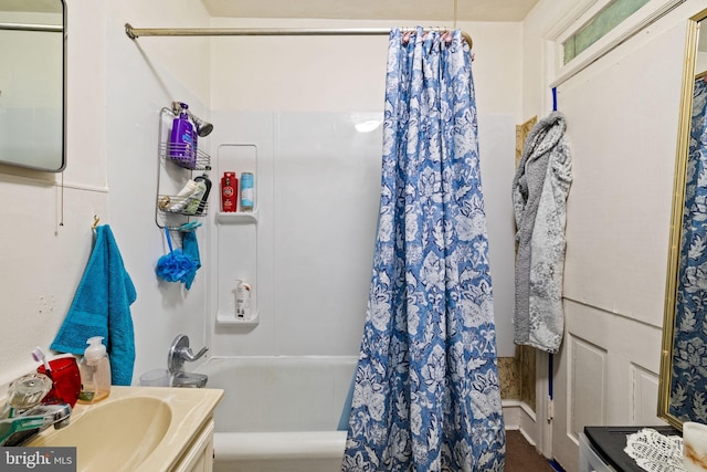 bathroom featuring vanity and shower / tub combo