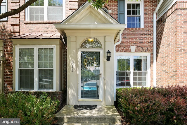 view of property entrance