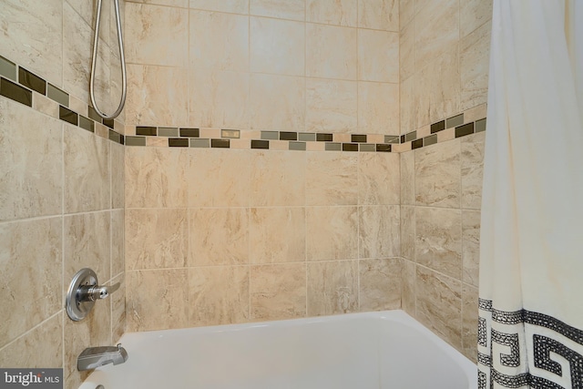 details with shower / tub combo