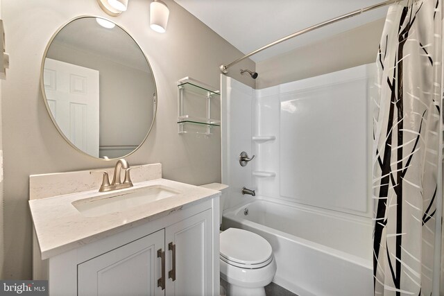 5909 Ocean Blvd, Long Beach Township, NJ 08008 - bathroom with vanity, toilet, and shower / tub combo with curtain