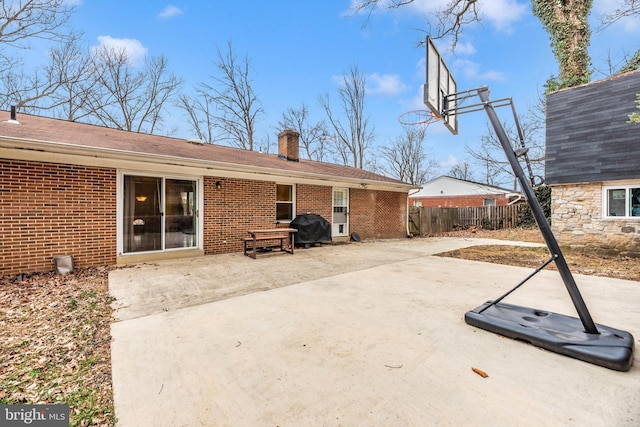 exterior space featuring fence