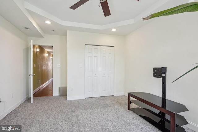 carpeted bedroom featuring recessed lighting, baseboards, visible vents, and a closet