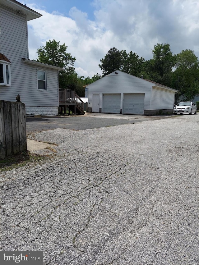 510 Middle River Rd, Baltimore, MD 21220 - view of detached garage
