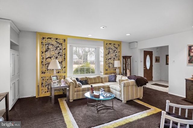 living room featuring carpet flooring and recessed lighting