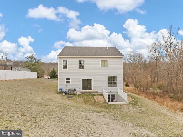 196 Kelley Rd, Fredericksburg, VA 22405 - rear view of house featuring a yard and fence