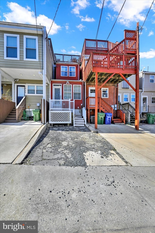 view of front of home