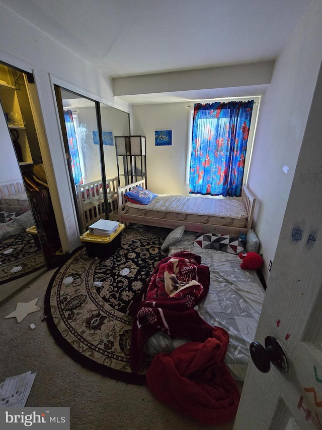 bedroom with carpet flooring