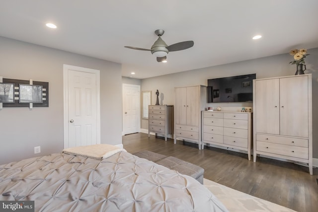 bedroom with ceiling fan, wood finished floors, and recessed lighting