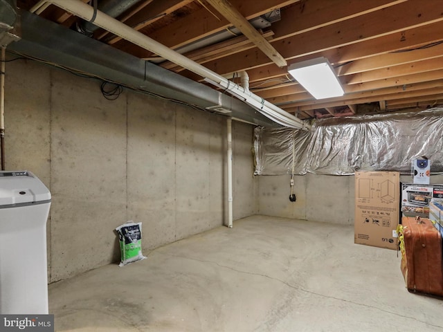 view of unfinished basement