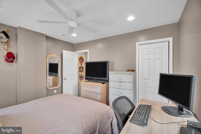 bedroom featuring a closet, recessed lighting, and ceiling fan