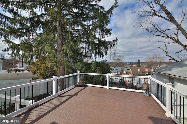 deck with fence