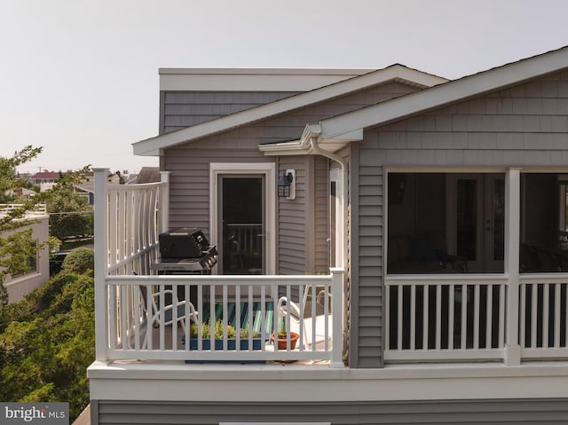 deck with grilling area