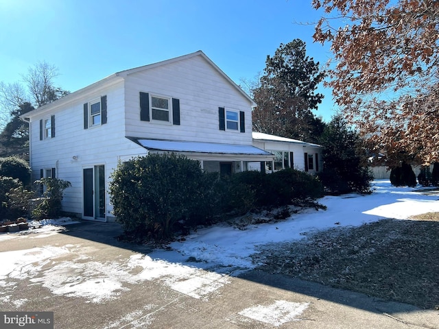 view of front of house