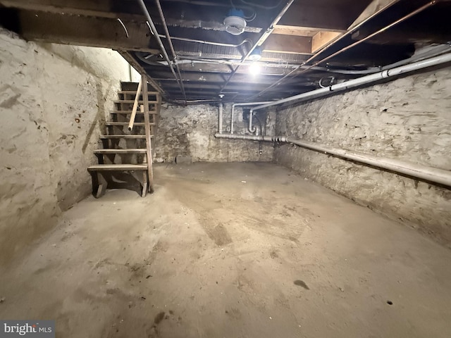 view of unfinished basement