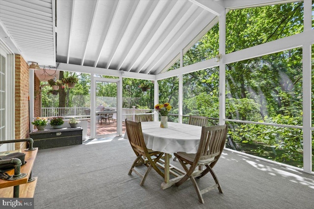38577 Goose Creek Ln, Leesburg, VA 20175 - sunroom featuring outdoor dining space and vaulted ceiling