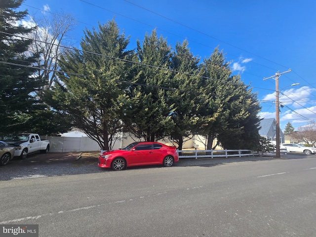 exterior space featuring fence