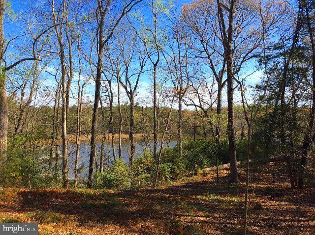 Listing photo 2 for LOT87 Steamboat Ln, Heathsville VA 22473