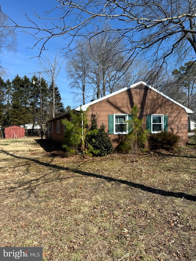 view of home's exterior