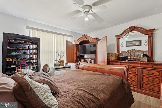 bedroom featuring light wood finished floors