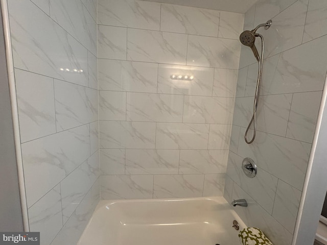 bathroom featuring shower / bathing tub combination